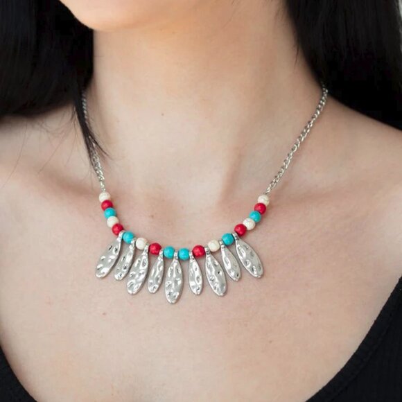 Paparazzi Jewelry Accessories - Neutral TERRA-tory - Multi Necklace - Vintage - Picture 4 of 6